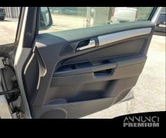 Pannello porta ant dx OPEL ZAFIRA del 2010 - 1