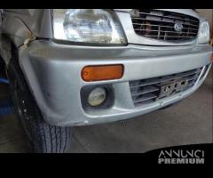 Paraurti anteriore DAIHATSU TERIOS del 2000