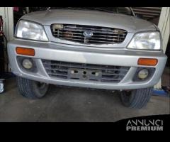 Paraurti anteriore DAIHATSU TERIOS del 2000