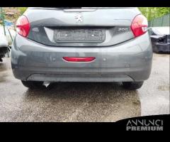 Paraurti posteriore PEUGEOT 208 del 2013