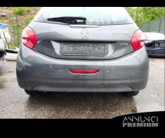 Paraurti posteriore PEUGEOT 208 del 2013