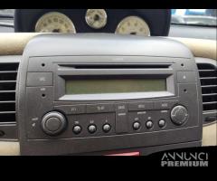 Autoradio LANCIA YPSILON del 2004