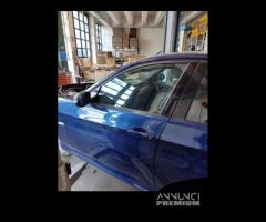 Porta anteriore sx nuda BMW 320D del 2008