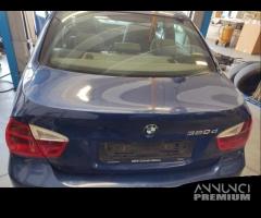 Portellone nudo BMW 320D del 2008