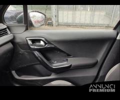 Pannello porta ant dx PEUGEOT 208 del 2013 - 1