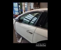 Porta anteriore sx nuda LANCIA DELTA del 2013