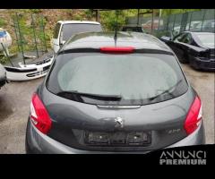 Portellone nudo PEUGEOT 208 del 2013