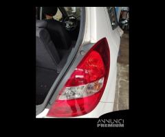 Fanale posteriore destro HYUNDAI I20 del 2012