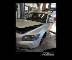 Ricambi VOLVO V50 1997cc diesel del 2006