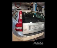 Ricambi VOLVO V50 1997cc diesel del 2006