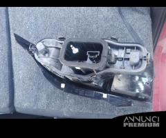 Fanale posteriore sinistro VOLKSWAGEN UP! del 2016