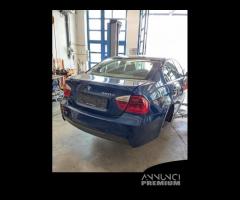 Ricambi BMW 320D 1995cc E90 del 2008