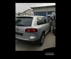 Ricambi VOLKSWAGEN TOUAREG 2461cc TDI del 2008