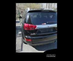 Ricambi PEUGEOT 4007 2179cc diesel del 2008