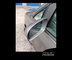 Specchio sinistro VOLKSWAGEN TOURAN del 2007