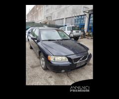 Ricambi VOLVO S60 2401cc diesel del 2005