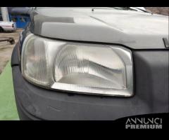 Proiettore destro LAND ROVER FREELANDER del 2003 - 2