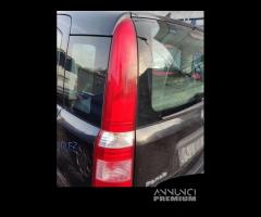 Fanale posteriore sinistro FIAT PANDA del 2009