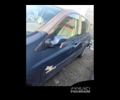 Porta anteriore sx nuda RENAULT CLIO del 2007