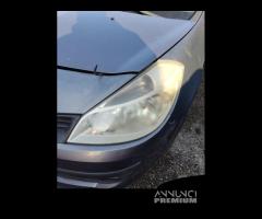 Proiettore sinistro RENAULT CLIO del 2007