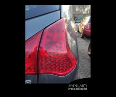 Fanale posteriore destro PEUGEOT 3008 del 2010 - 1