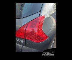 Fanale posteriore destro PEUGEOT 3008 del 2010 - 2