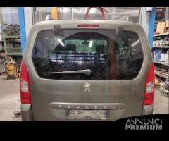 Ricambi PEUGEOT PARTNER 1561cc HDI del 2011 - 7