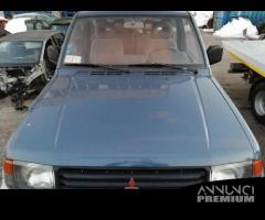 Cofano MITSUBISHI PAJERO del 1994