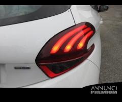 Fanale posteriore destro PEUGEOT 208 del 2016