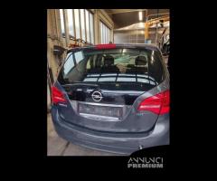 Portellone nudo OPEL MERIVA del 2014