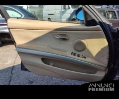 Pannello porta ant sx BMW 320D del 2007 - 1