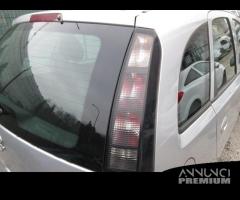 Fanale posteriore destro OPEL MERIVA del 2006