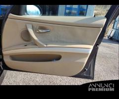 Pannello porta ant dx BMW 320D del 2007