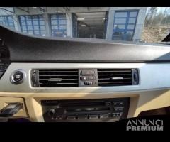 Bocchetta clima centrale BMW 320D del 2007