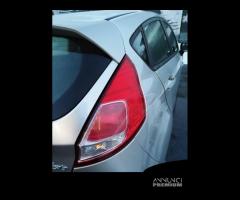 Fanale posteriore destro FORD FIESTA del 2015