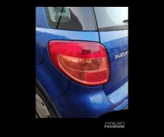 Fanale posteriore sinistro SUZUKI SX4 del 2008