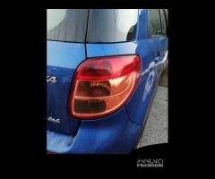 Fanale posteriore destro SUZUKI SX4 del 2008