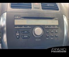 Autoradio FIAT SEDICI del 2006