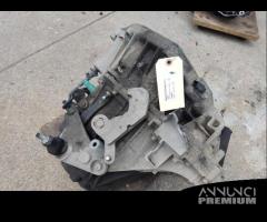 Cambio NISSAN QASHQAI 1461cc diesel del 2008 - 3