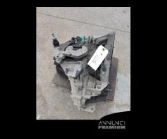 Cambio NISSAN QASHQAI 1461cc diesel del 2008 - 4