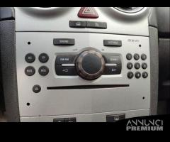 Autoradio OPEL CORSA D del 2008