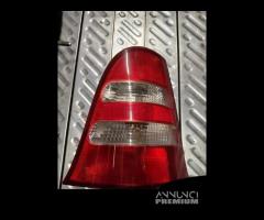 Fanale posteriore destro MERCEDES-BENZ A 140 2001