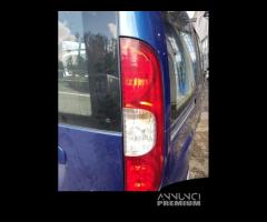 Fanale posteriore destro FIAT DOBLO del 2006 - 1