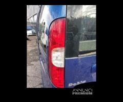 Fanale posteriore sinistro FIAT DOBLO del 2006 - 2