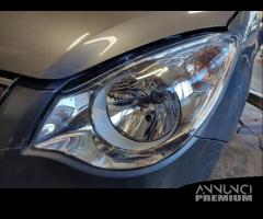 Proiettore sinistro OPEL AGILA del 2011