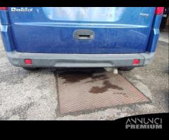 Paraurti posteriore FIAT DOBLO del 2006