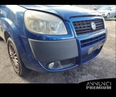 Paraurti anteriore FIAT DOBLO del 2006