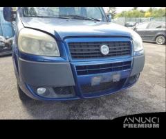 Paraurti anteriore FIAT DOBLO del 2006