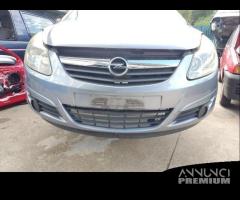 Paraurti anteriore OPEL CORSA D del 2008