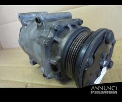 Compressore clima FORD FIESTA 1.4 del 2004 - 10